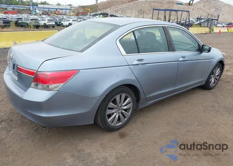 2011 Honda Accord 2.4 Ex z USA, uszkodzony, nr VIN 1HGCP2F73BA089196